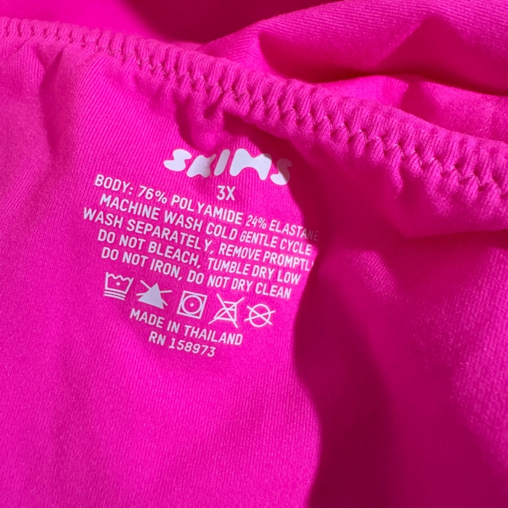 NWT Skims Fits Everybody Cut Out Halter Dress 3X Limited Edition Neon Pink Mini - Picture 7 of 7